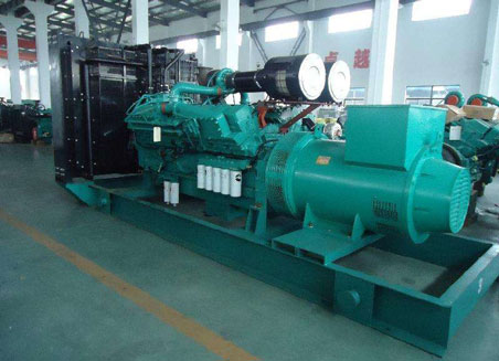 海东800kw康明斯柴油发电机组